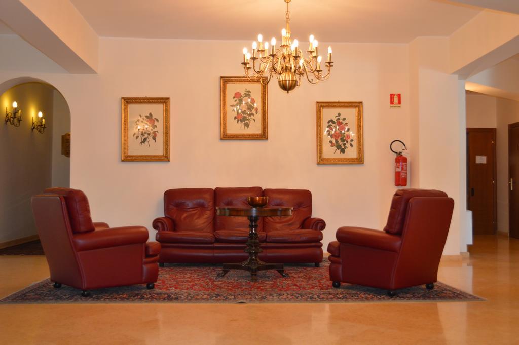 Hotel Delle Palme Falcone Exterior foto